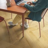 Виниловая плитка клеевая Quick-Step Pristine Herringbone Fall oak natural SGHBC20335