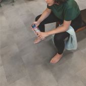 Виниловая плитка Quick-Step Oro base Бетонная скала AVSTT40234