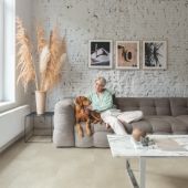 Виниловая плитка Quick-Step Illume Бетон песчаный AVMTU40274