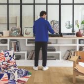 Вінілова плитка Quick-Step Bloom Дуб елегантний натуральний AVMPU40316