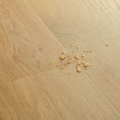 Виниловая плитка Quick-Step Blos Дуб береговой медовый AVSPU40320